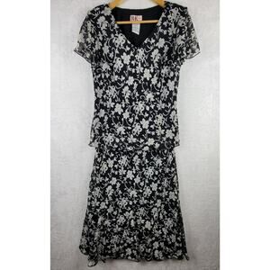 RK Skirt Set Short Sleeve Top Pull On Swing Skirt Black White Floral Sz 10